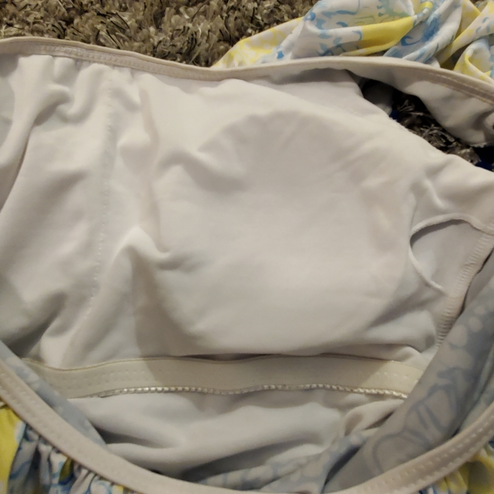 Bathing suit - Picture 4 of 5
